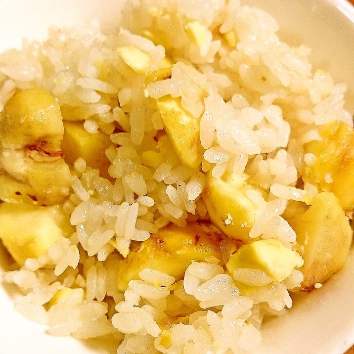 秋の味覚 栗ごはん